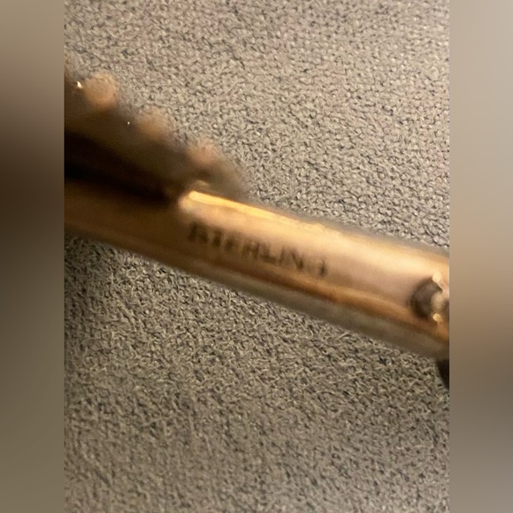 ANTIQUE STERLING TEA STRAINER with WOODEN HANDLE - Picture 4 of 13